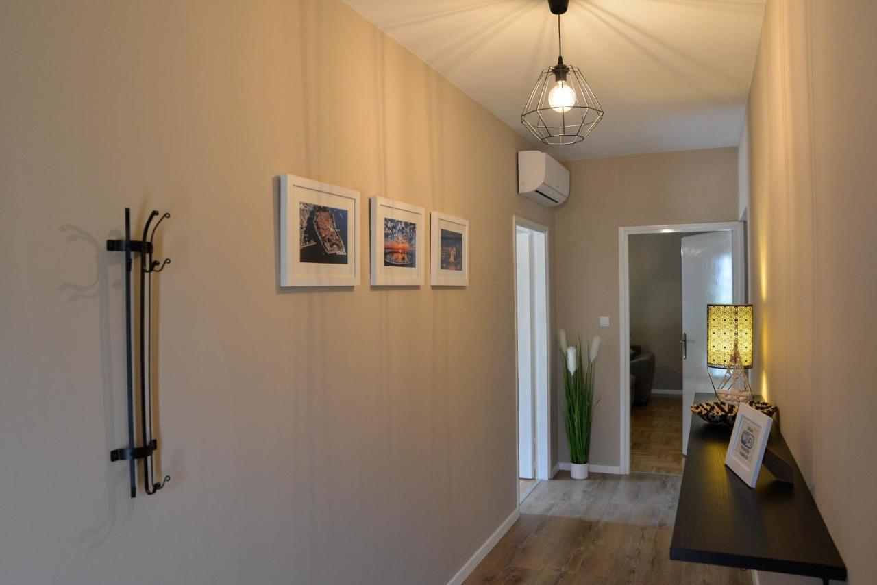 Apartman Maja Zadar Exteriör bild