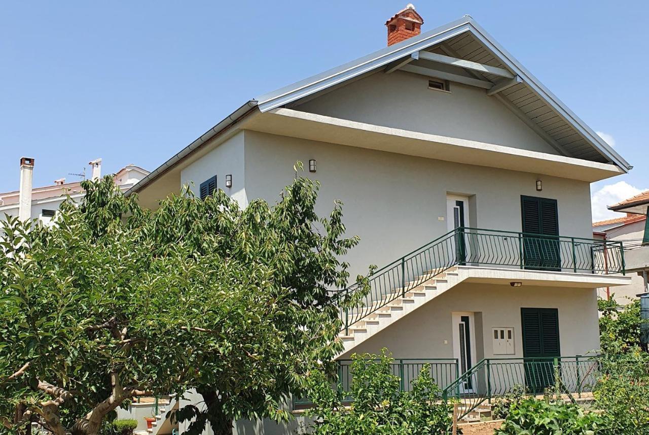 Apartman Maja Zadar Exteriör bild